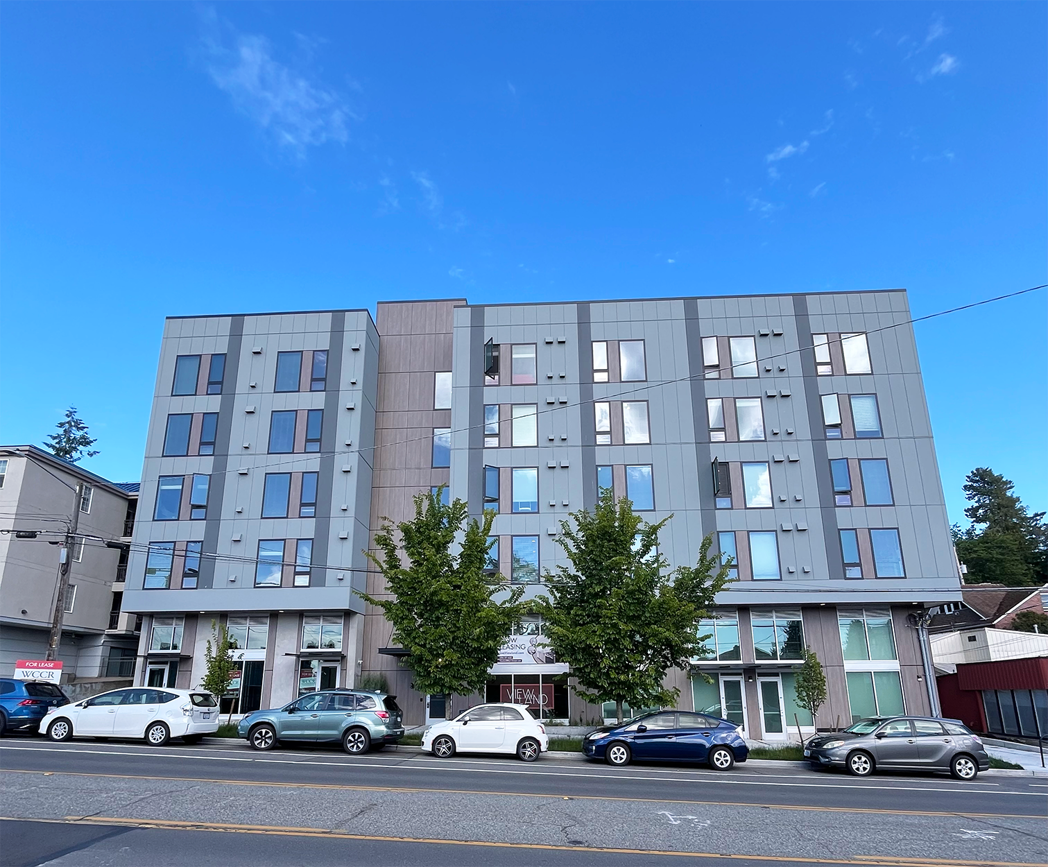 9736 Greenwood Ave N, Seattle, WA for Sale