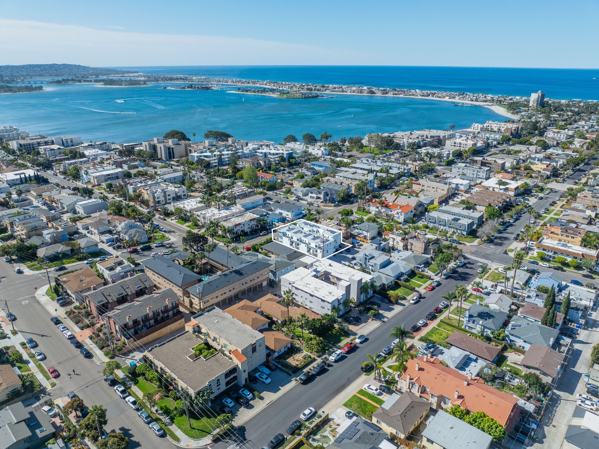 1420 Pacific Beach Dr, San Diego, CA for Sale