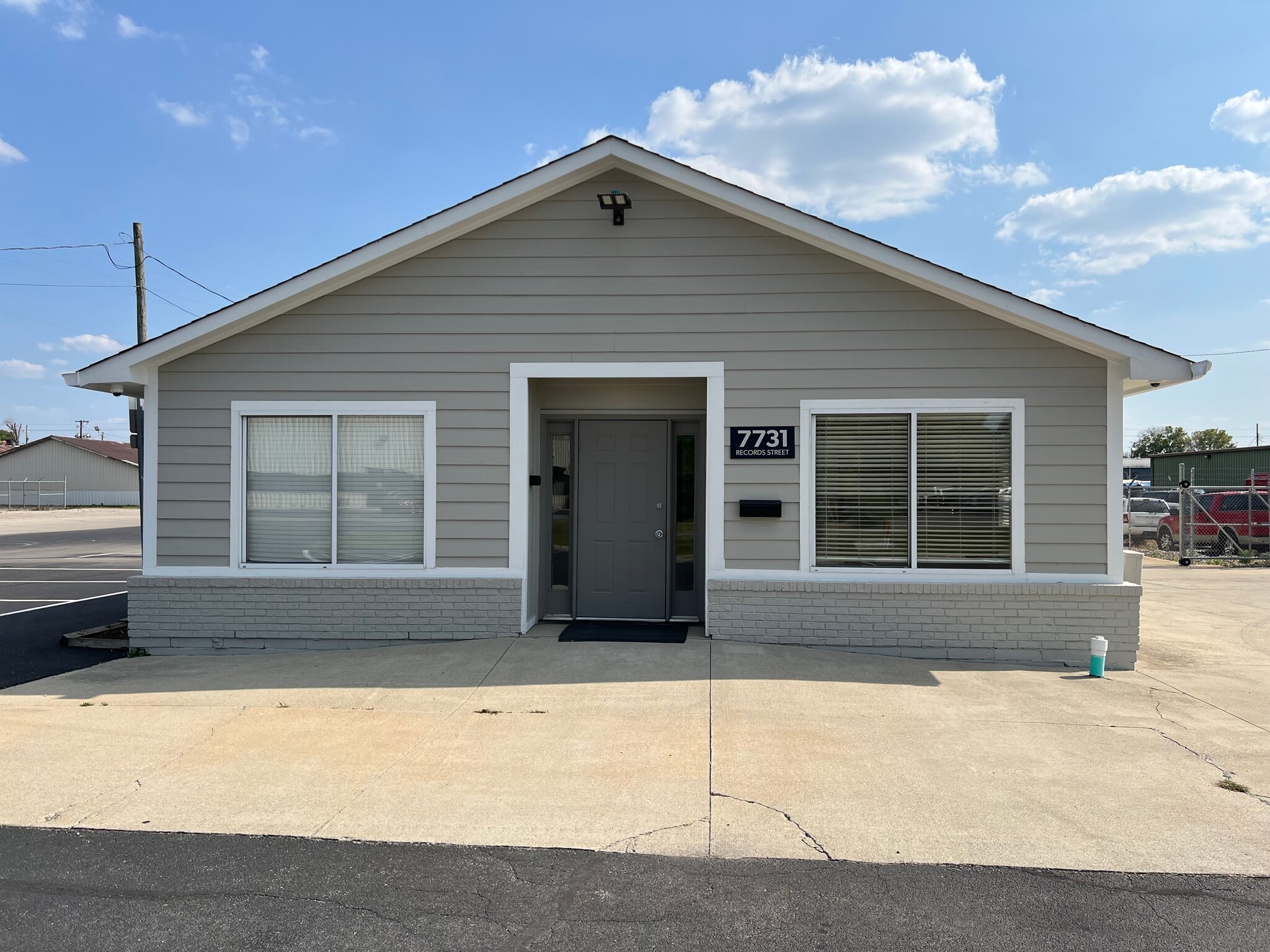 7731 Records St, Indianapolis, IN for Rent