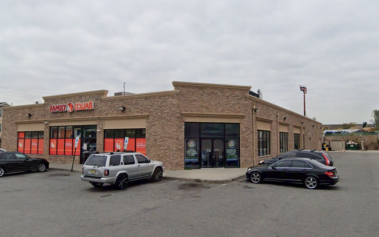 142-142 3rd St, Elizabethport, NJ for Rent