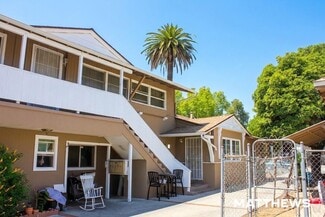 Van Nuys, CA Apartments - 14642 Gilmore St