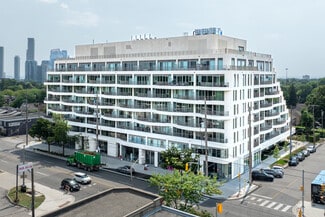 Toronto, ON Office/Retail, Retail - 689 The Queensway