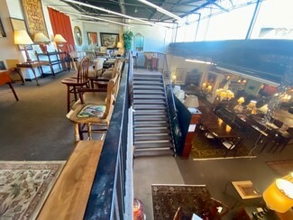 Houston, TX Office/Retail - 5701 Richmond Ave