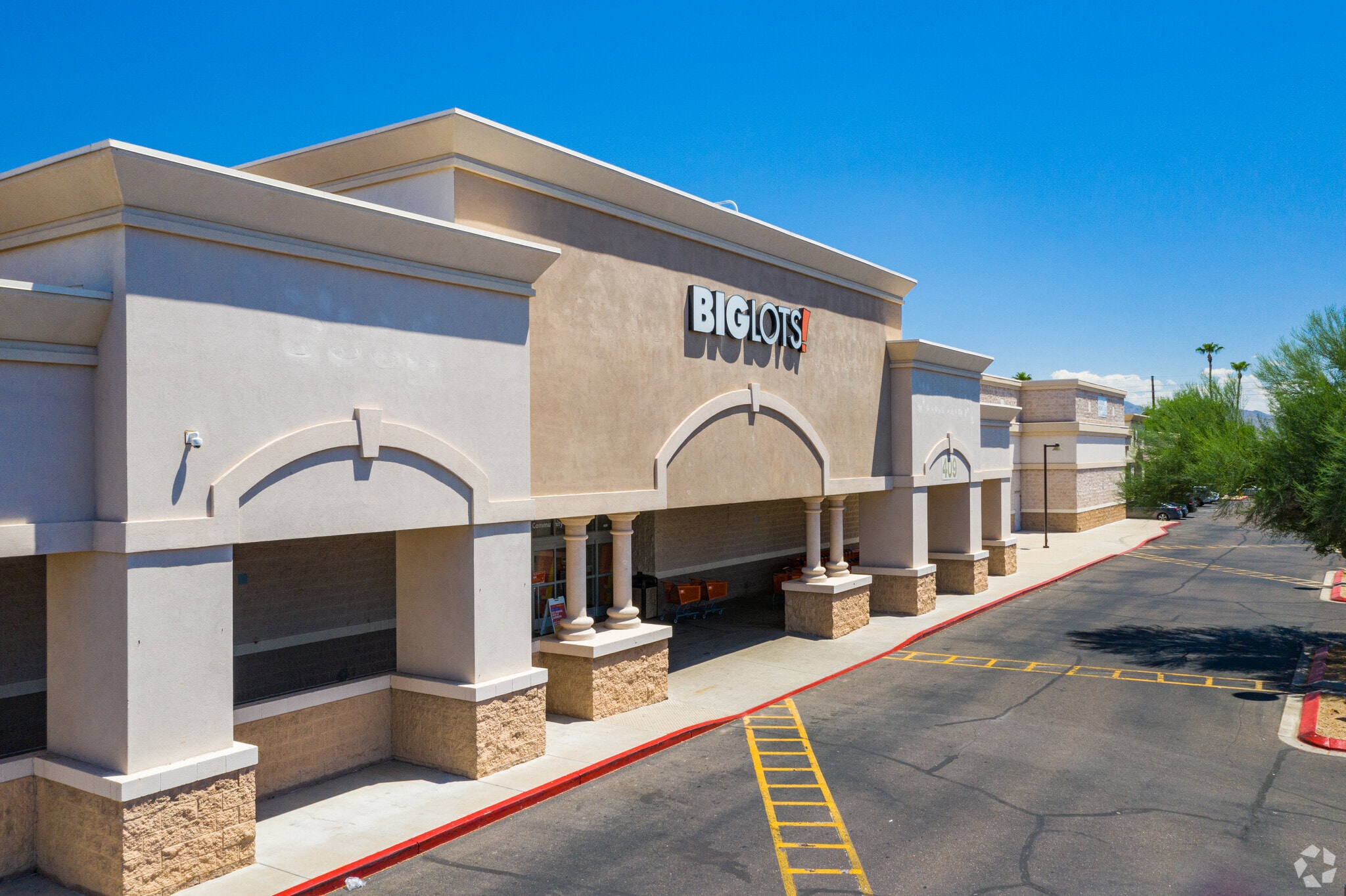 409 N Litchfield Rd Goodyear, AZ 85338 Retail Property for Lease on