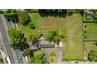 Eugene, OR Commercial - River Road @ Hamilton Ave Eugene, OR Commercial - River Road @ Hamilton Ave