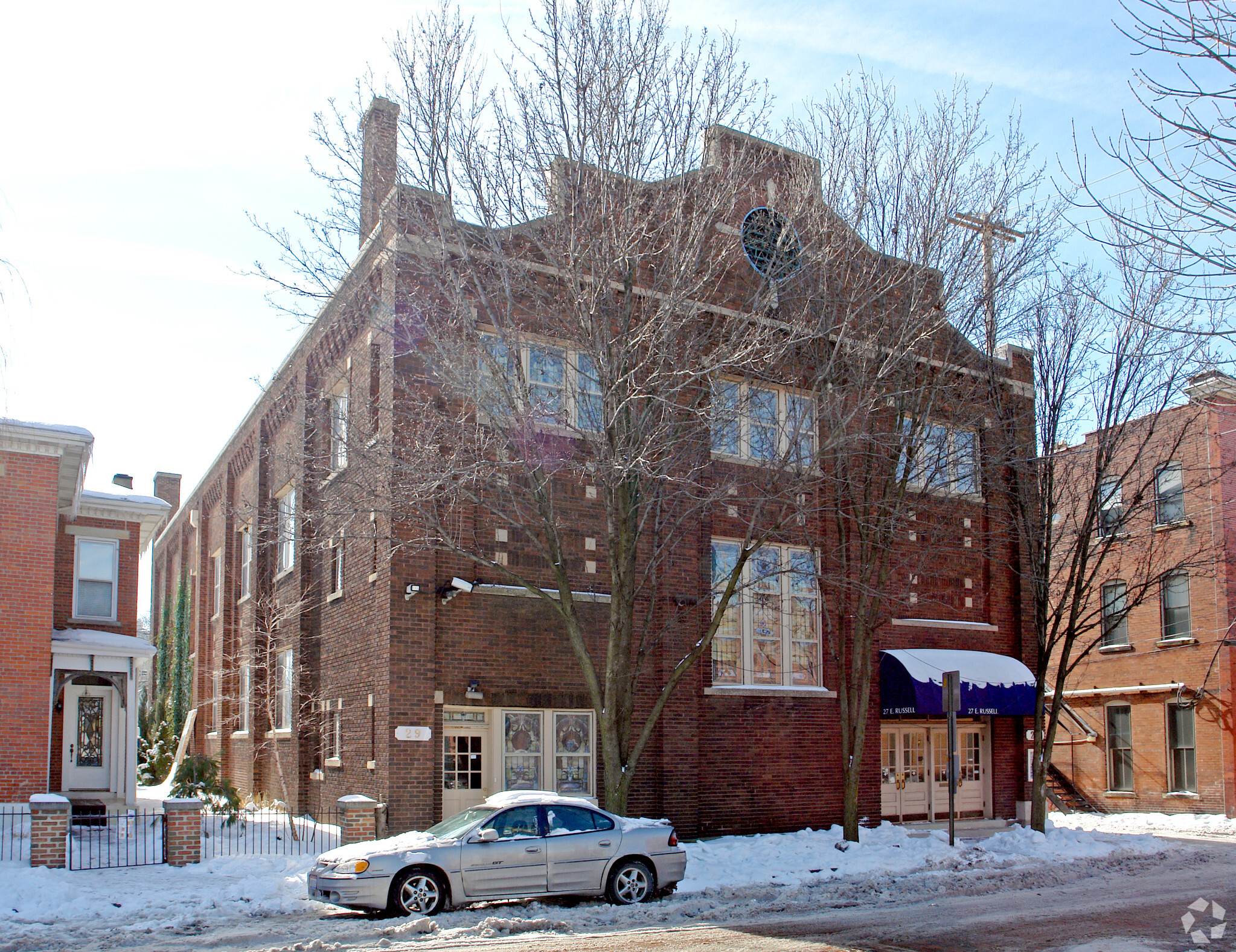 27-29 E Russell St, Columbus, OH for Rent