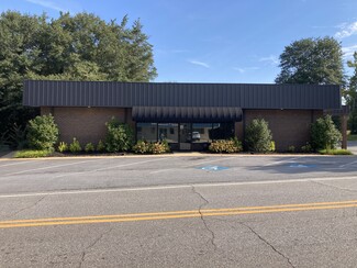 Hartwell, GA Medical - 18 W Gibson St