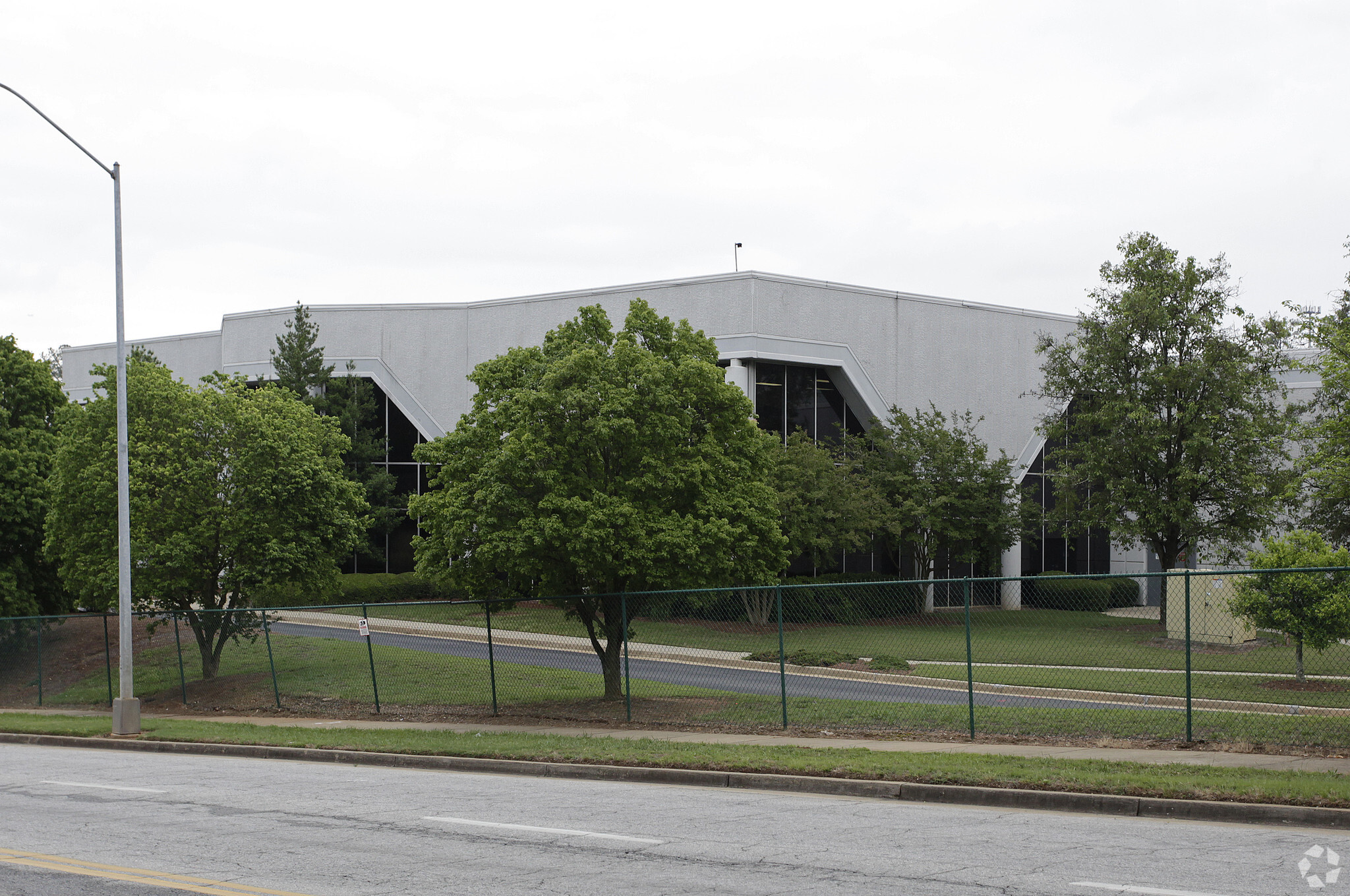 3760 Southside Industrial Pky, Atlanta, GA for Rent