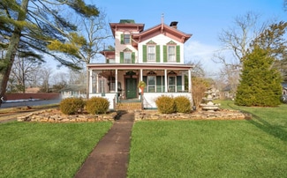 East Moriches, NY Freestanding - 449 Montauk Hwy