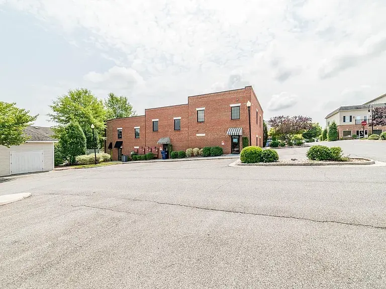 121 Northwynd Cir, Lynchburg, VA for Sale