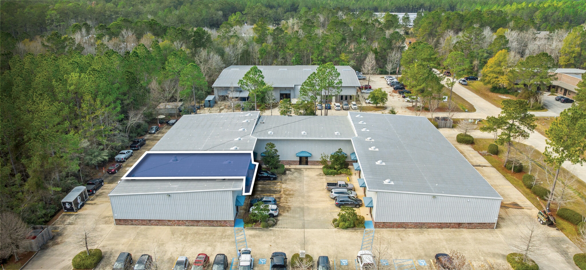 68361 Commercial Way, Mandeville, LA for Sale