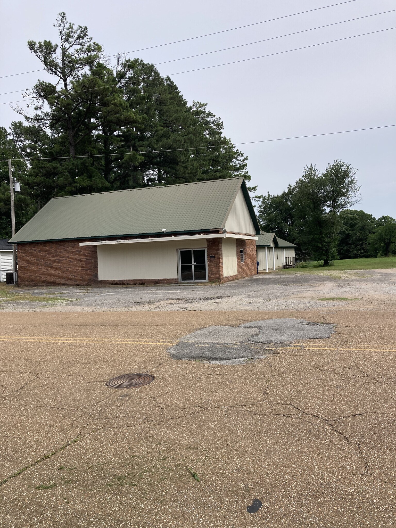1800 Lindauer Rd, Forrest City, AR for Sale