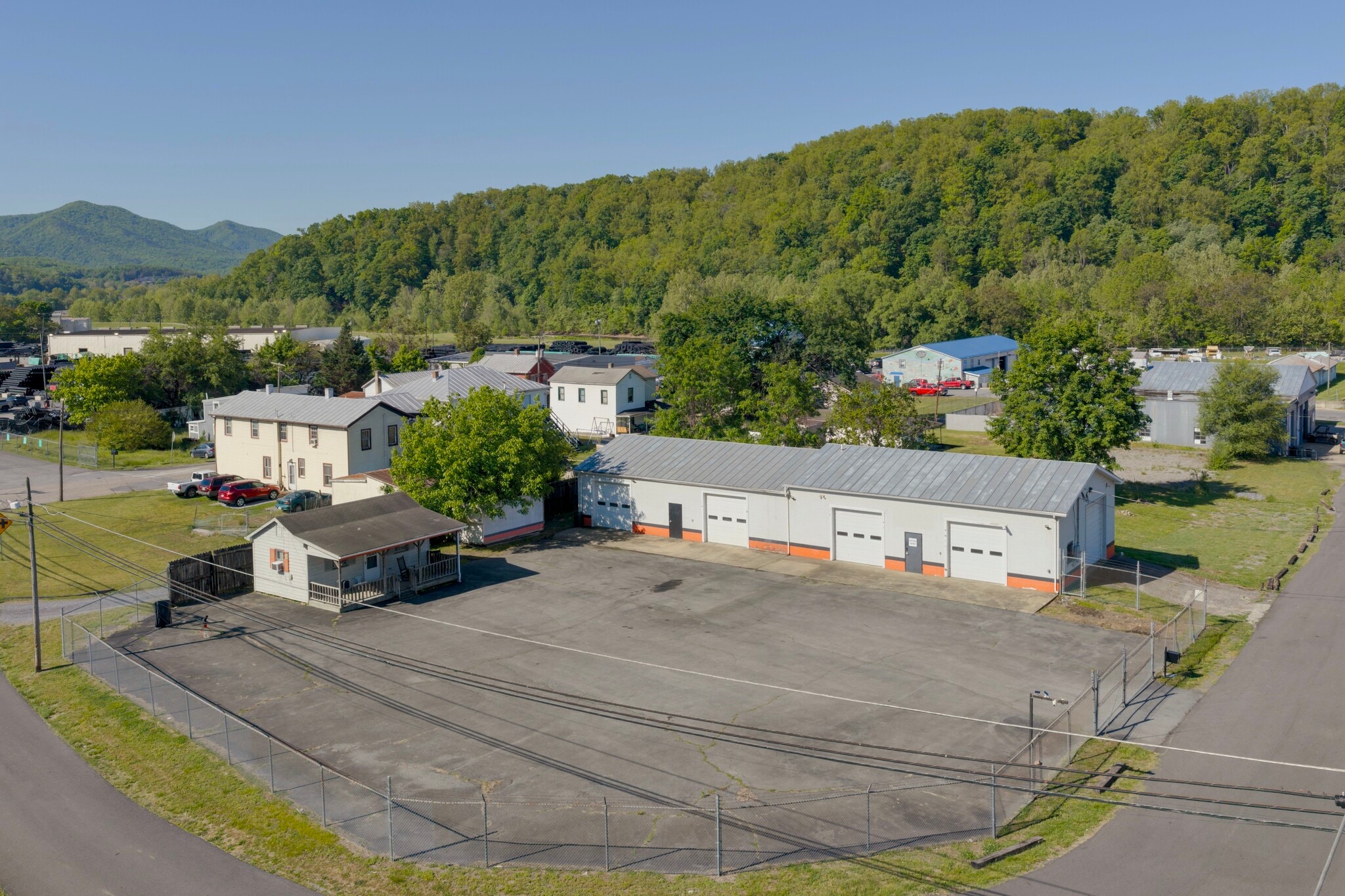 510 W 28th St, Buena Vista, VA for Sale