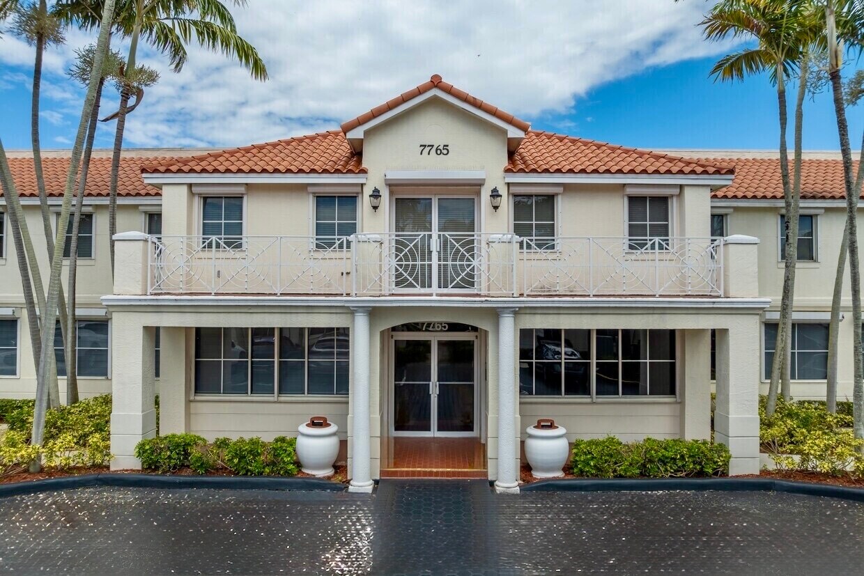 7765 SW 87th Ave, Miami, FL for Sale