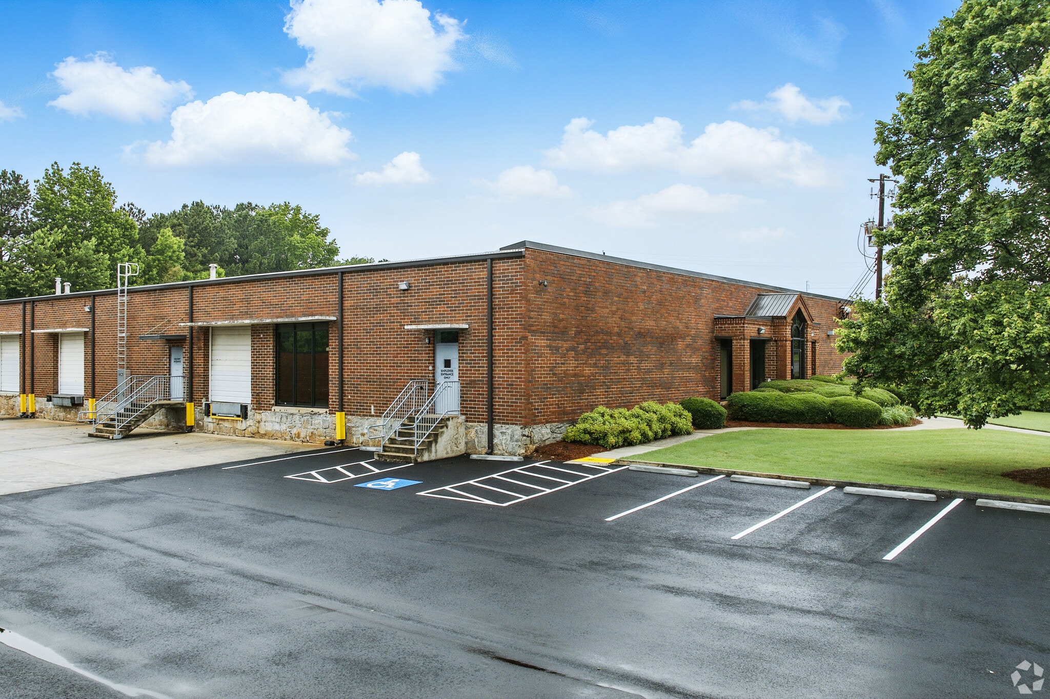 1532 Stone Ridge Dr, Stone Mountain, GA for Rent