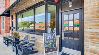 Elburn, IL Storefront Retail/Residential - 2 S Main St