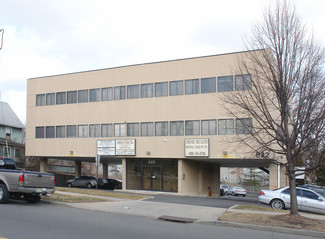 Linden, NJ undefined - 822 N Wood Ave