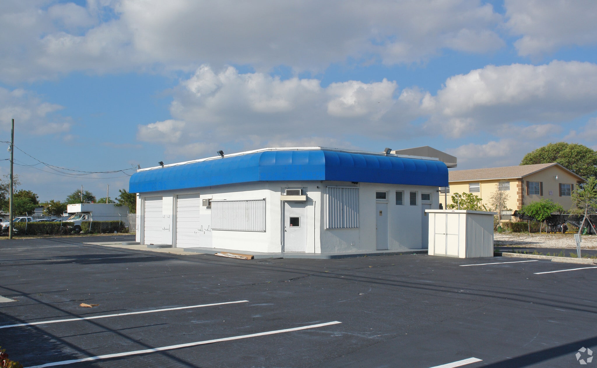 4371 N Dixie Hwy, Pompano Beach, FL for Rent