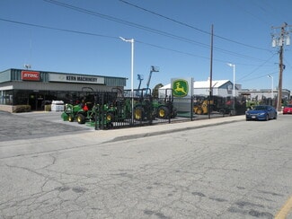 Lancaster, CA Auto Dealership - 45223 23rd St W