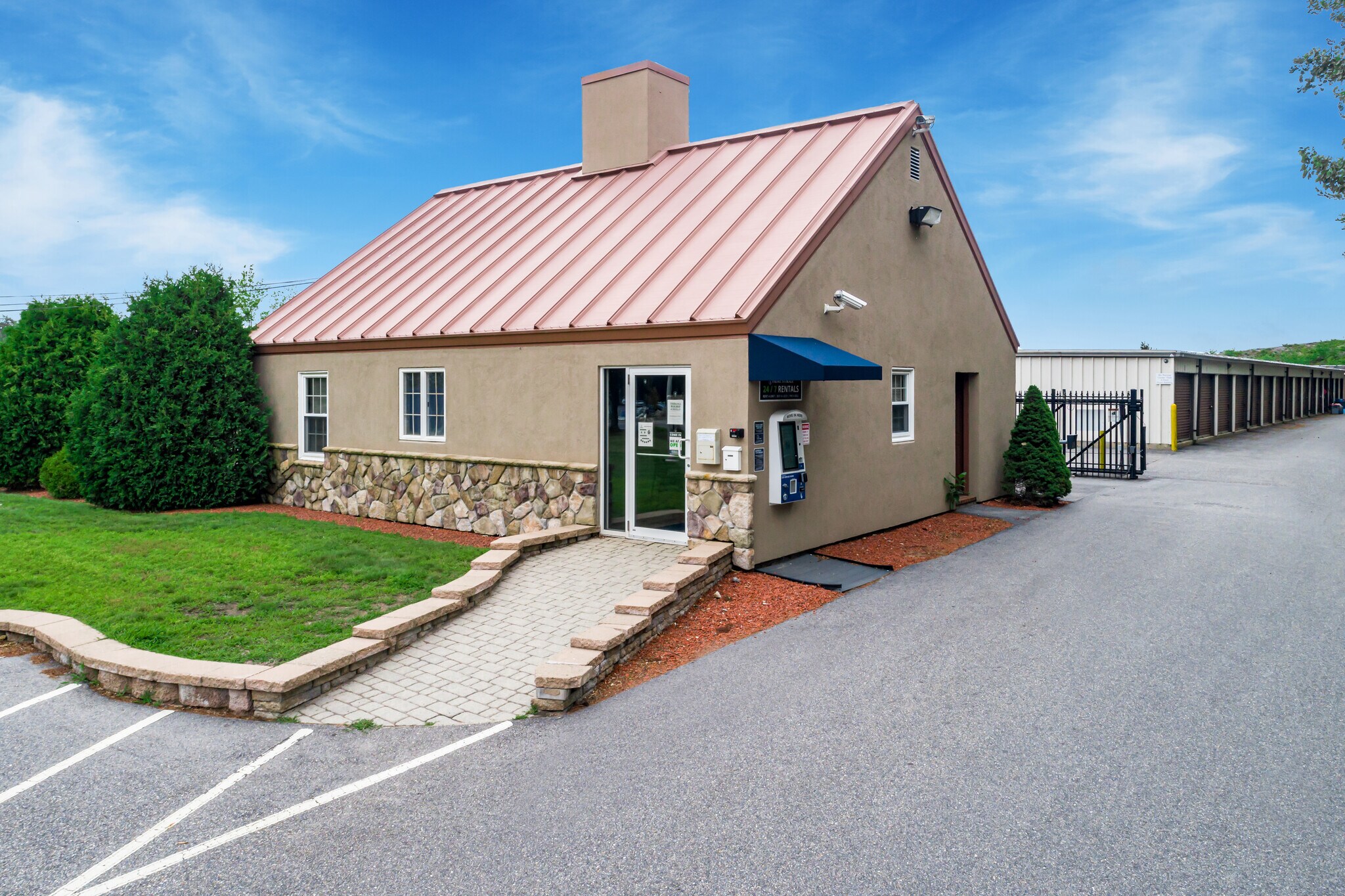 8 Pleasant Hill Rd, Scarborough, ME for Rent