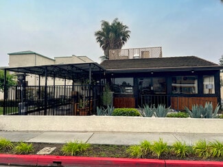 Costa Mesa, CA Fast Food - 615 W 19th St