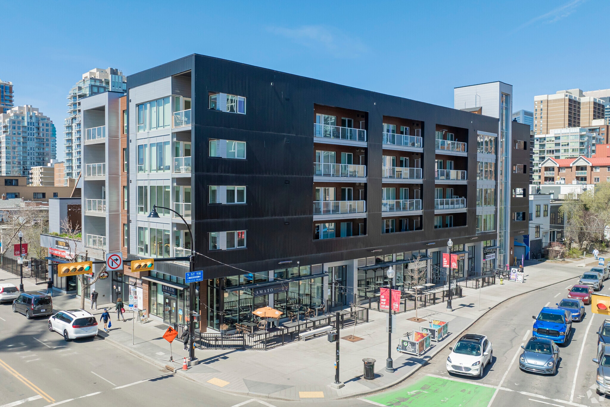 608 17 Av SW, Calgary, AB for Rent