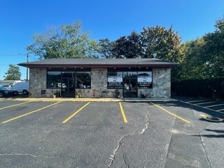 Warwick, RI Freestanding - 2443 W Shore Rd