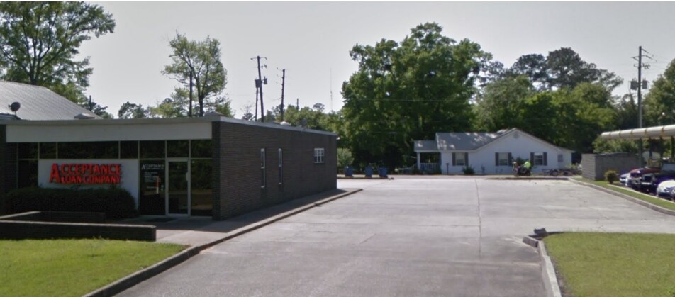 2011 College Ave, Jackson, AL for Sale