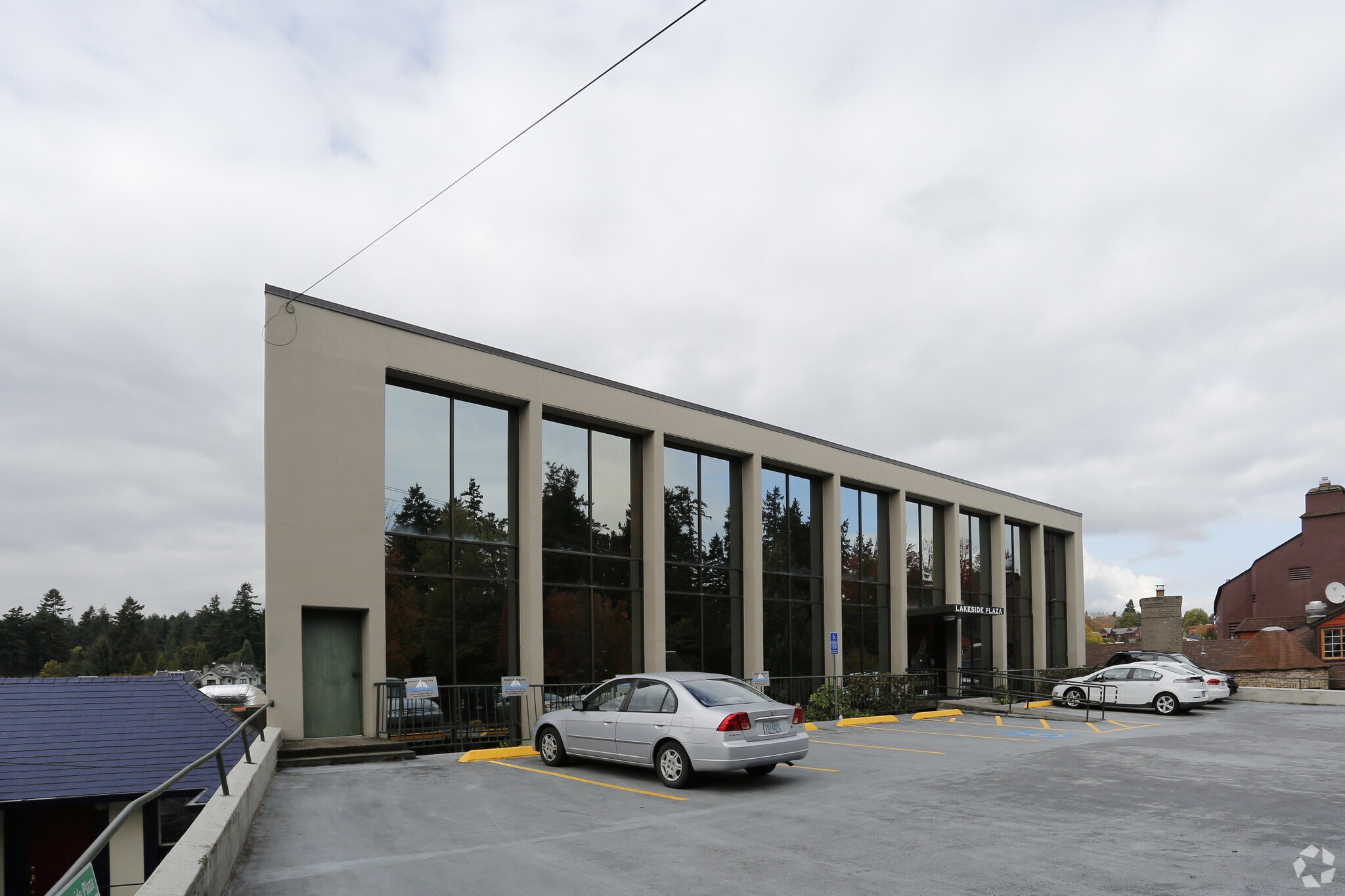 8 N State St, Lake Oswego, OR for Rent