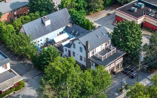 Mamaroneck, NY Veterinarian/Kennel - 649 W Boston Post Rd
