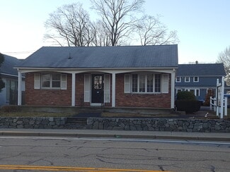 901 Main St  