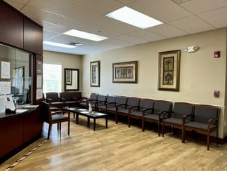 Venice, FL Medical - 836 Sunset Lake Blvd