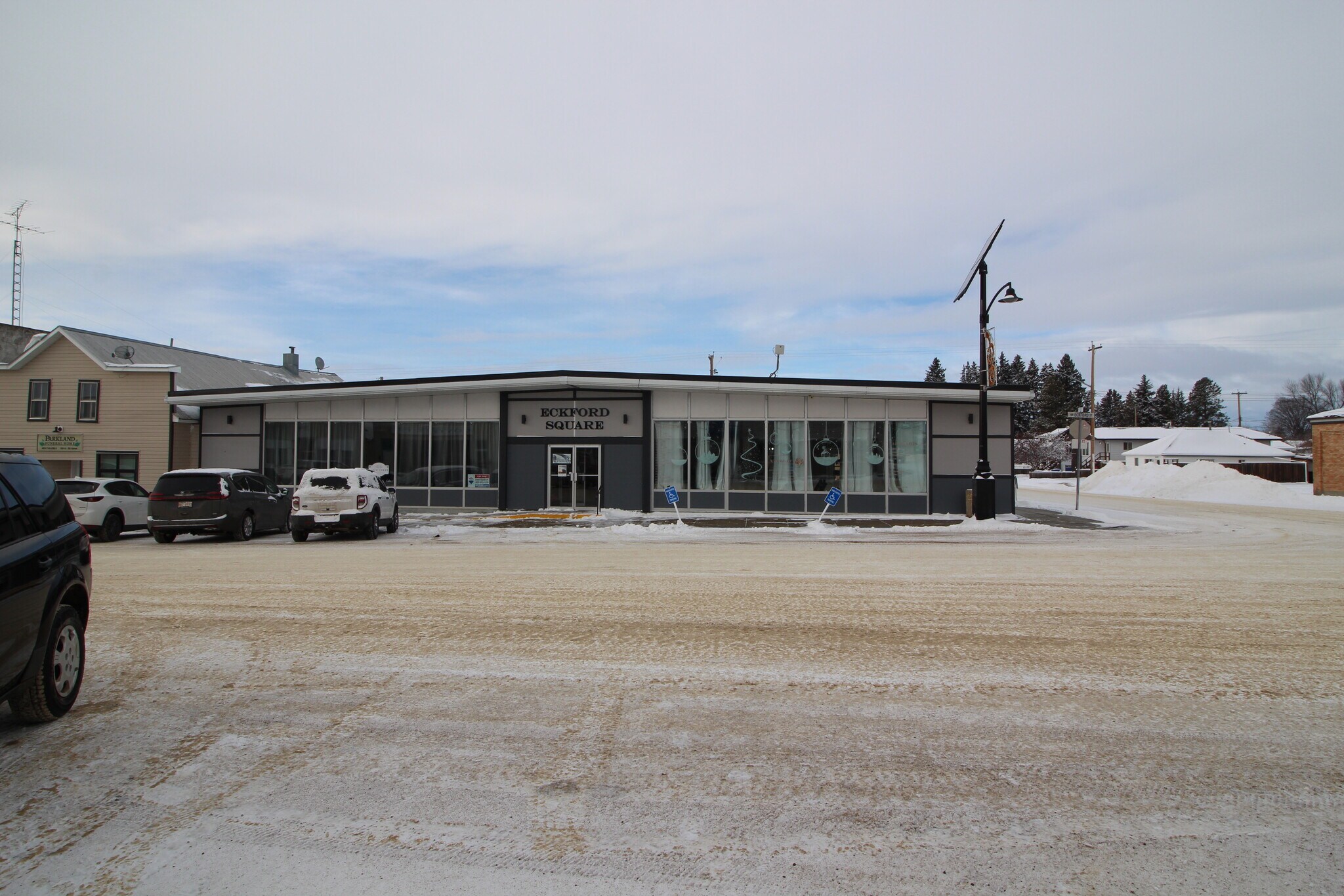 5016 50th St, Eckville, AB for Sale