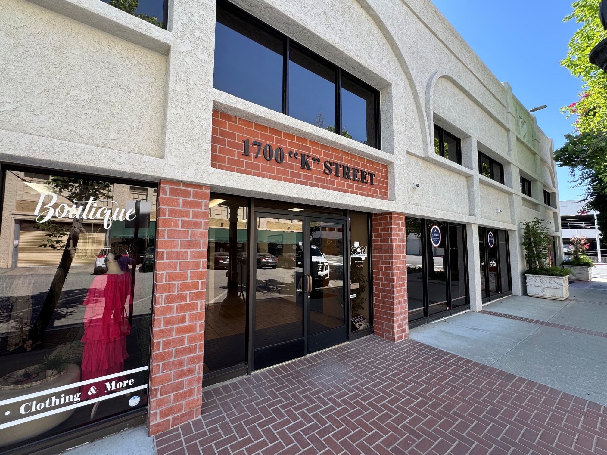 1700 K St, Bakersfield, CA for Rent