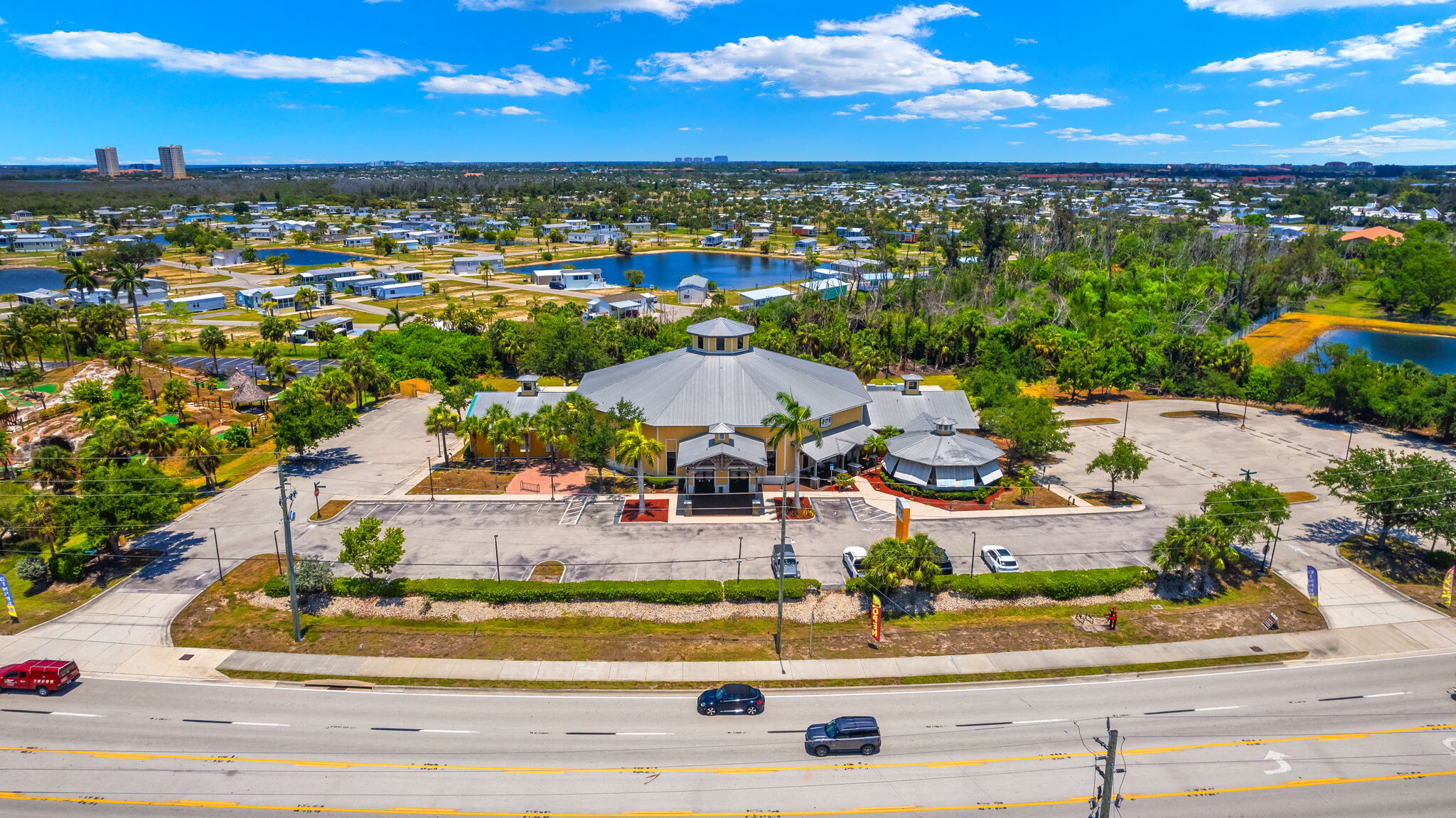 17650 San Carlos Blvd, Fort Myers, FL for Sale
