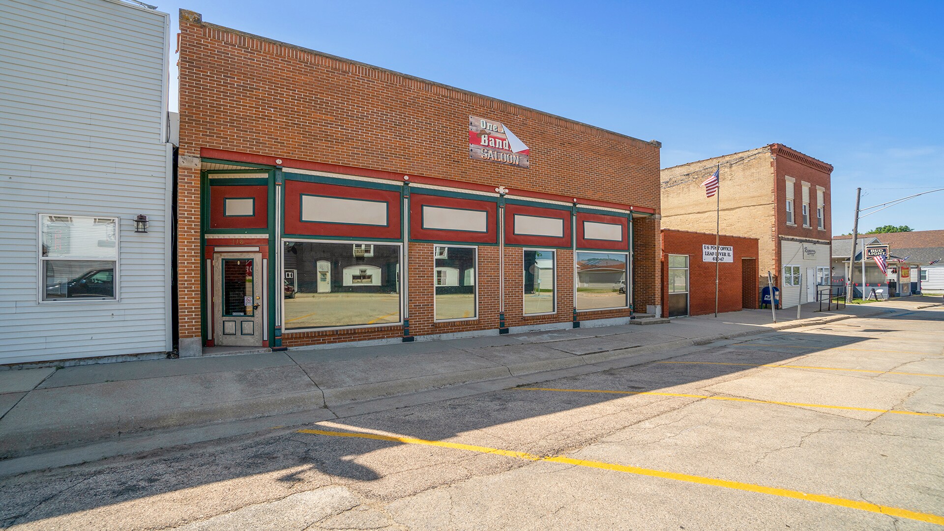 118 Main St Leaf River, IL 61047 Retail Property for Sale on