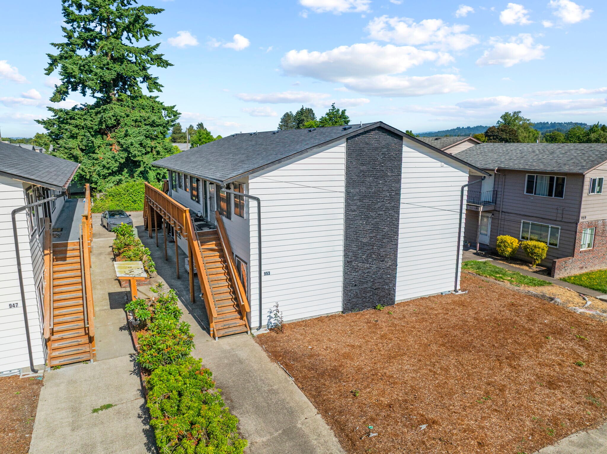 953 7th Ave, Longview, WA for Sale