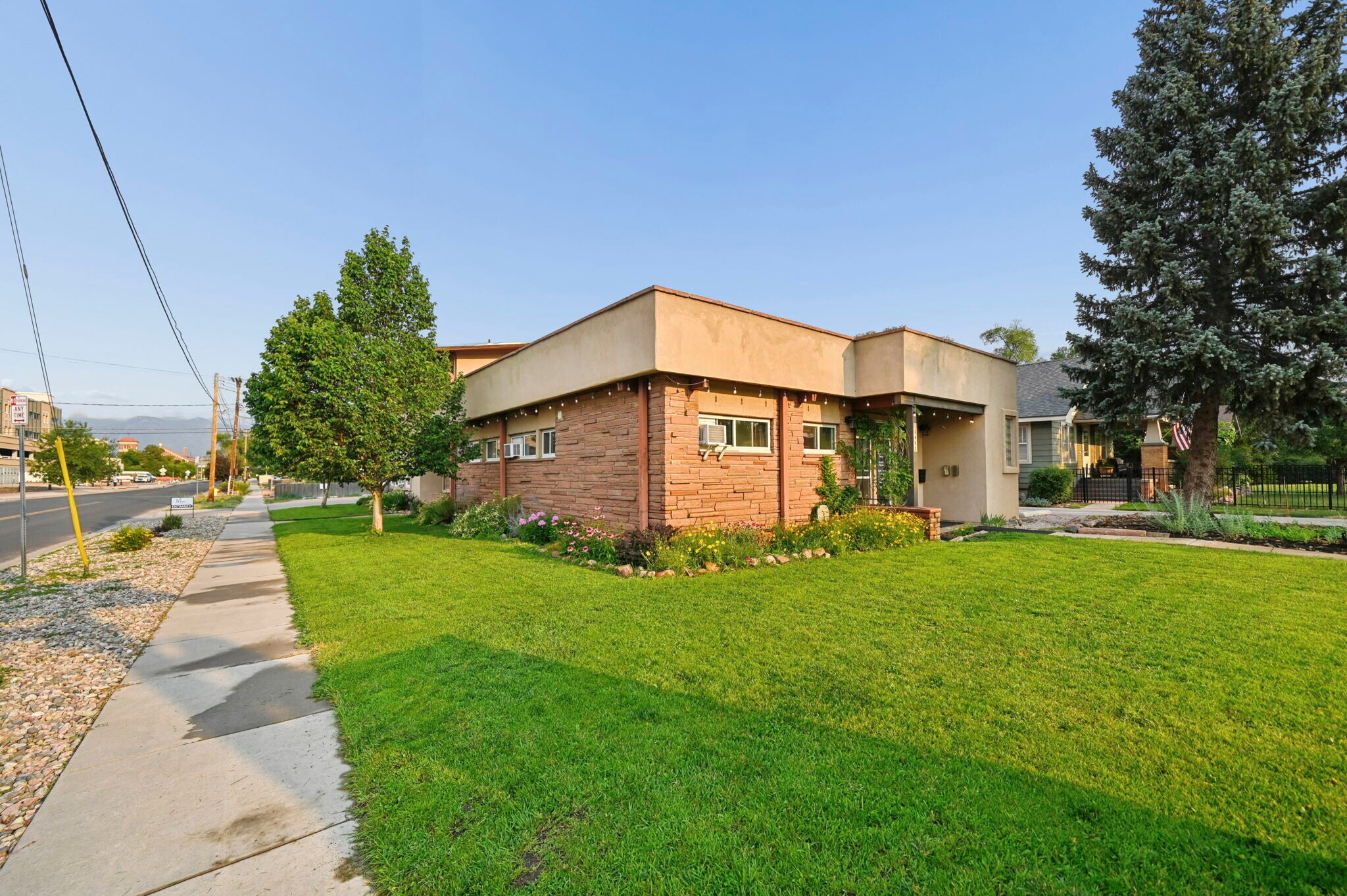 2402 N Nevada Ave, Colorado Springs, CO for Sale