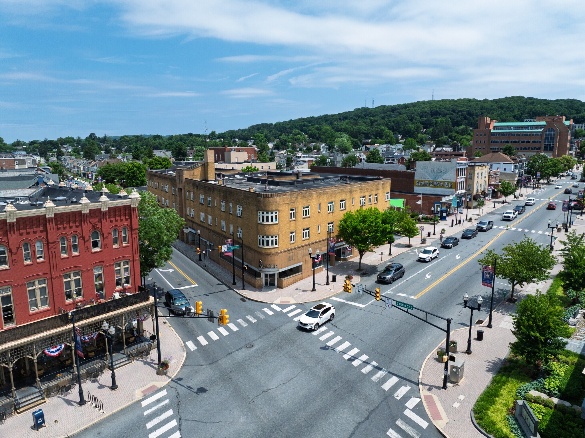 2 E Main St, Ephrata, PA for Rent
