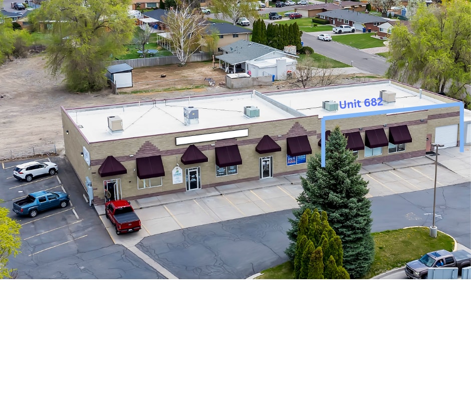 682-690 Blue Lakes Blvd N, Twin Falls, ID for Rent