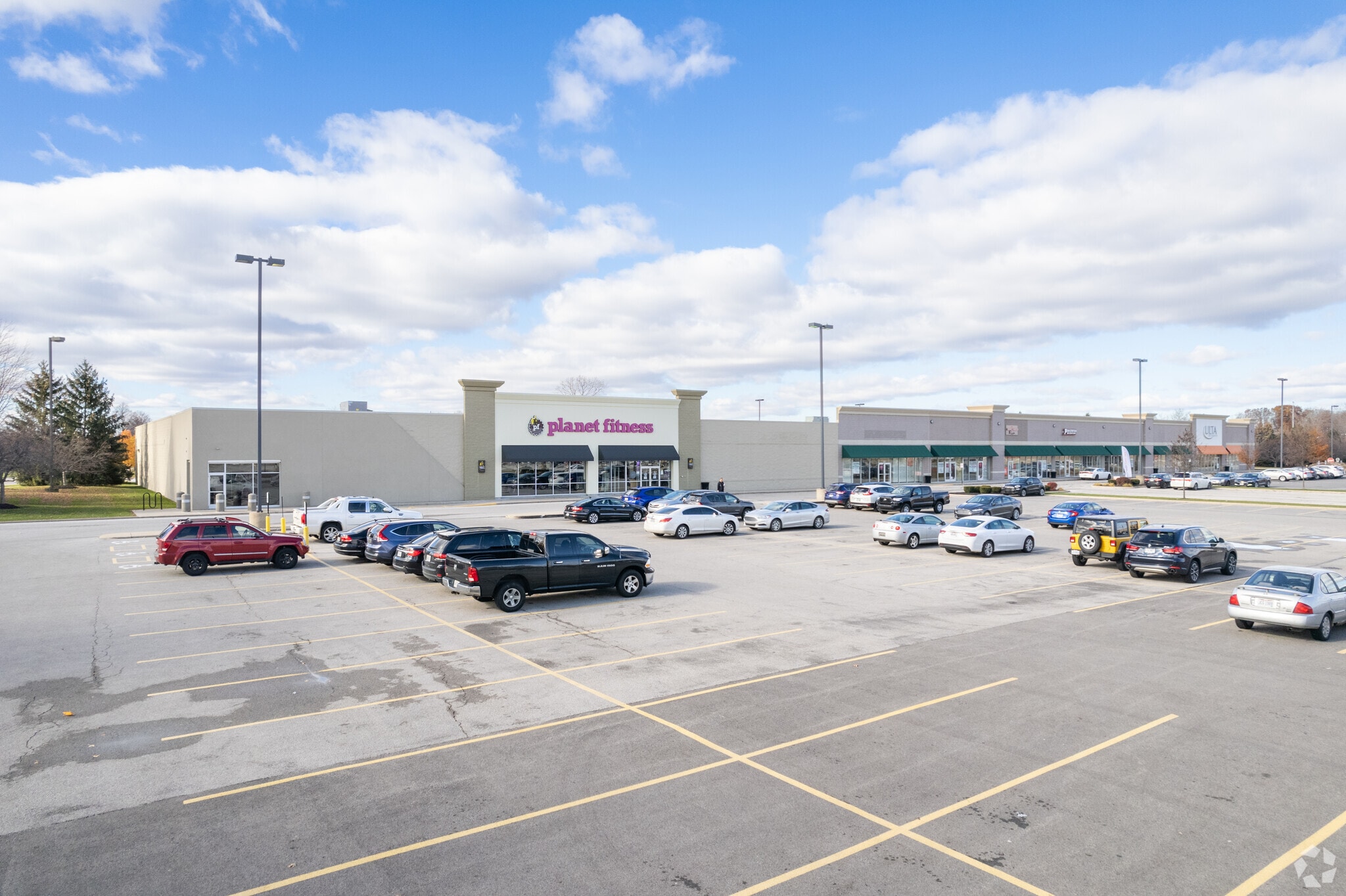 1254-1320 S Holland Sylvania Rd, Holland, OH for Rent