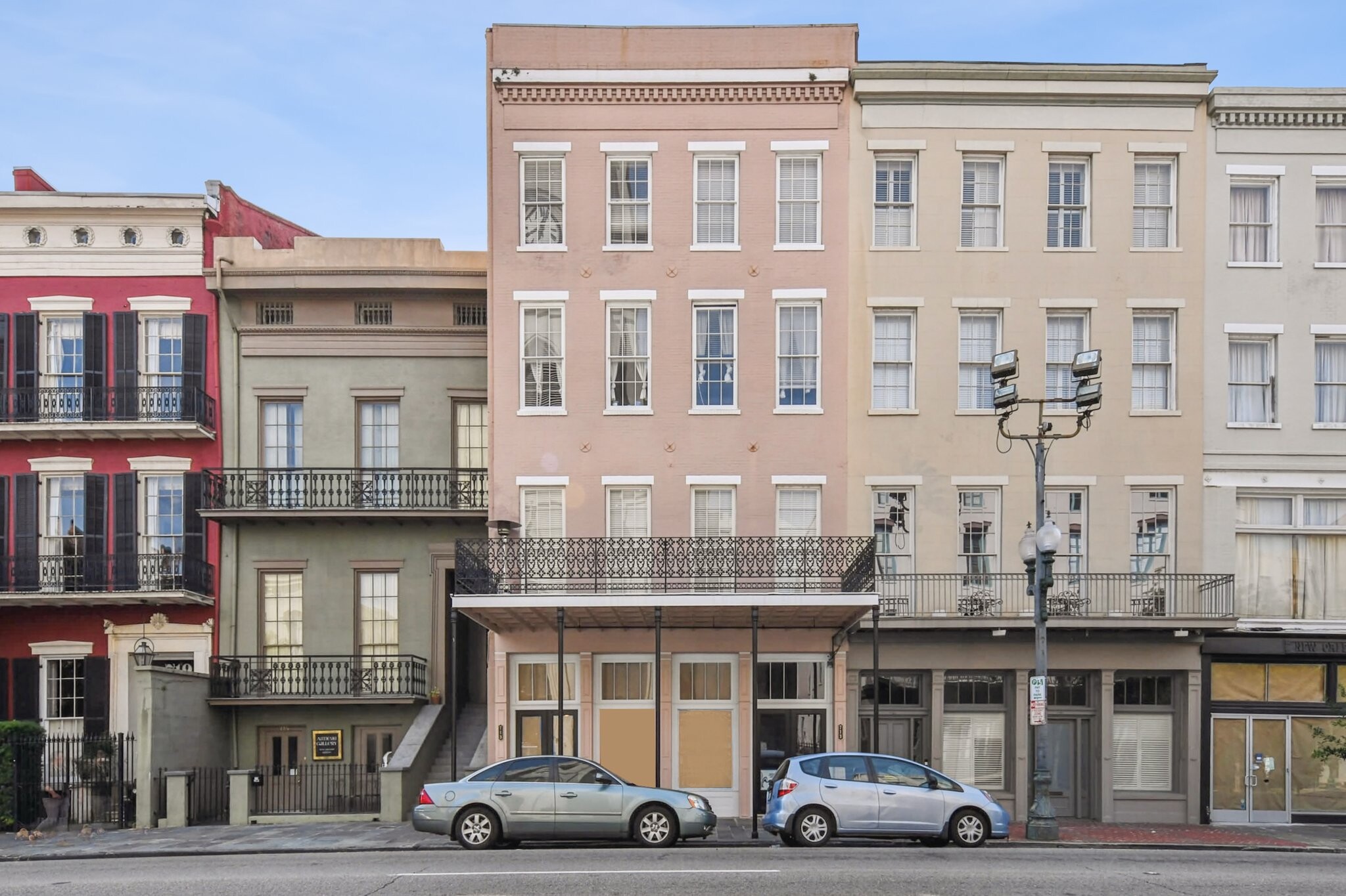 713 Camp St, New Orleans, LA for Rent