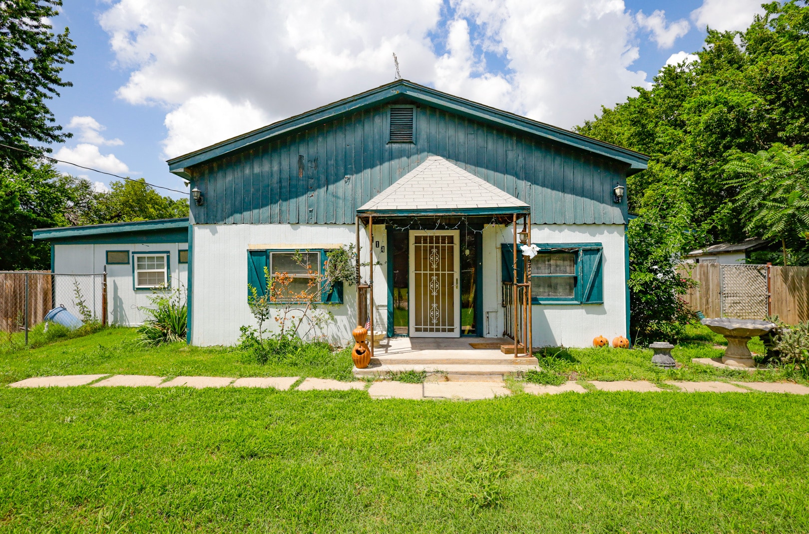 114 E 26th St N, Wichita, KS for Sale