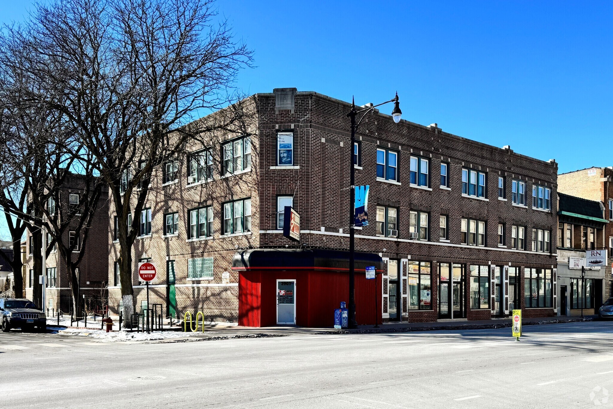 3901 W Lawrence Ave, Chicago, IL for Rent