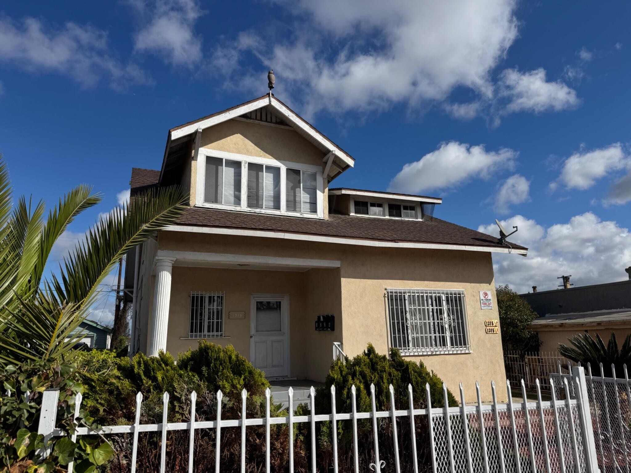 1315 W 104th St, Los Angeles, CA for Sale