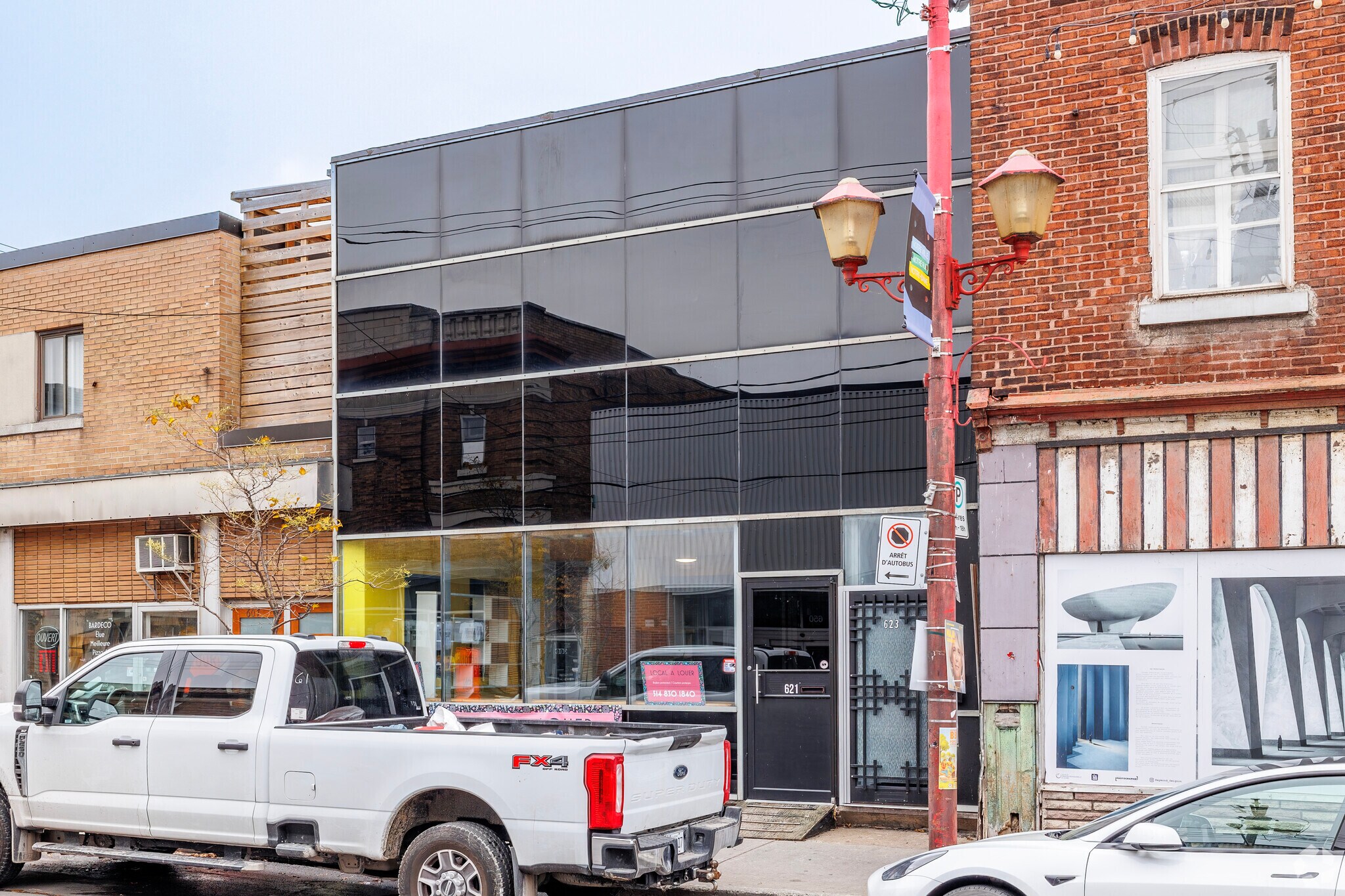 621 Rue Notre-Dame, Montréal, QC for Rent