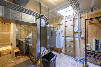 Mcminnville, OR Office - 424 NE Ford St