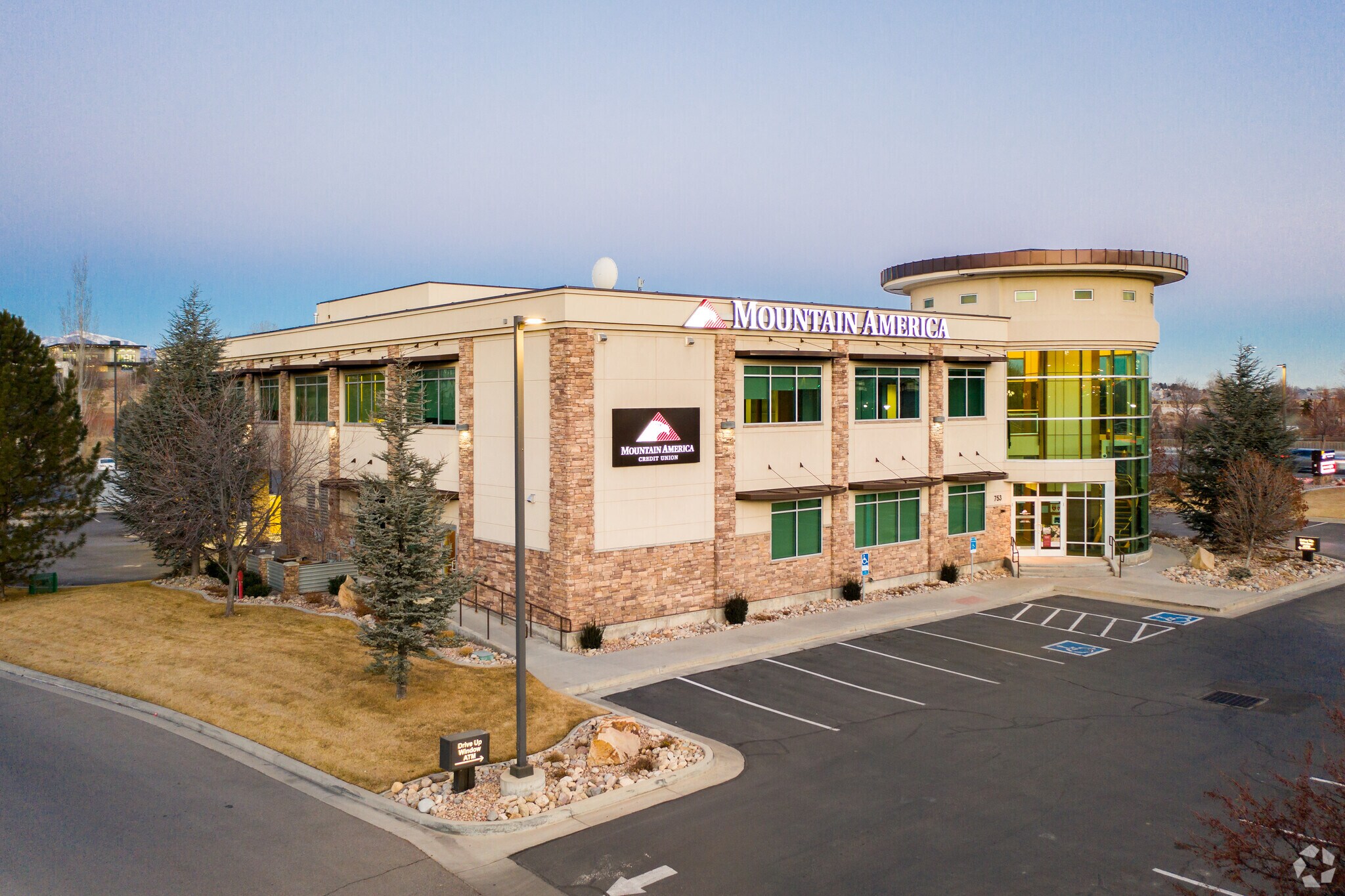 753 W South Jordan Pky, South Jordan, UT for Rent