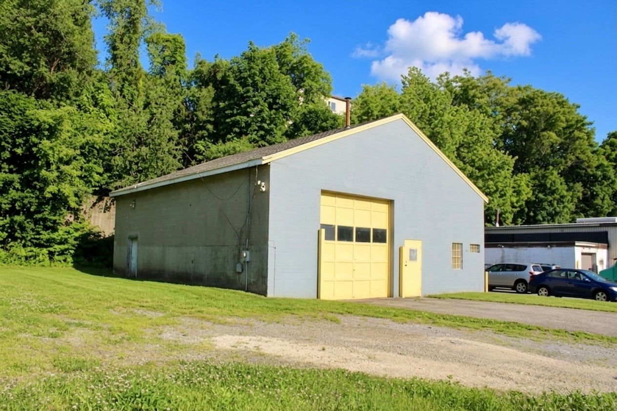 456 Franklin St, Worcester, MA for Sale