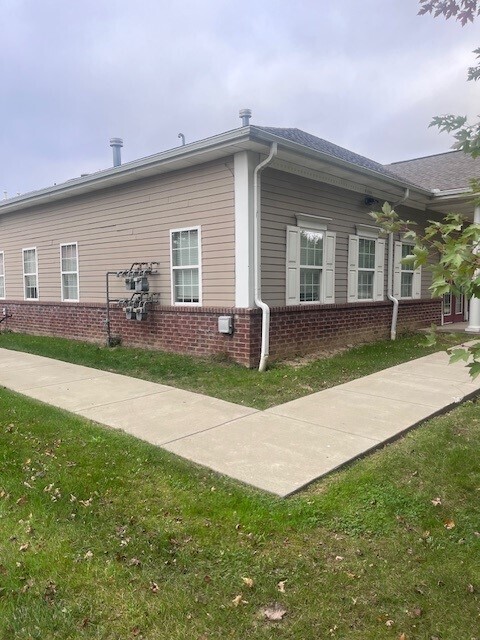 5010 Gateway Dr, Medina, OH for Rent
